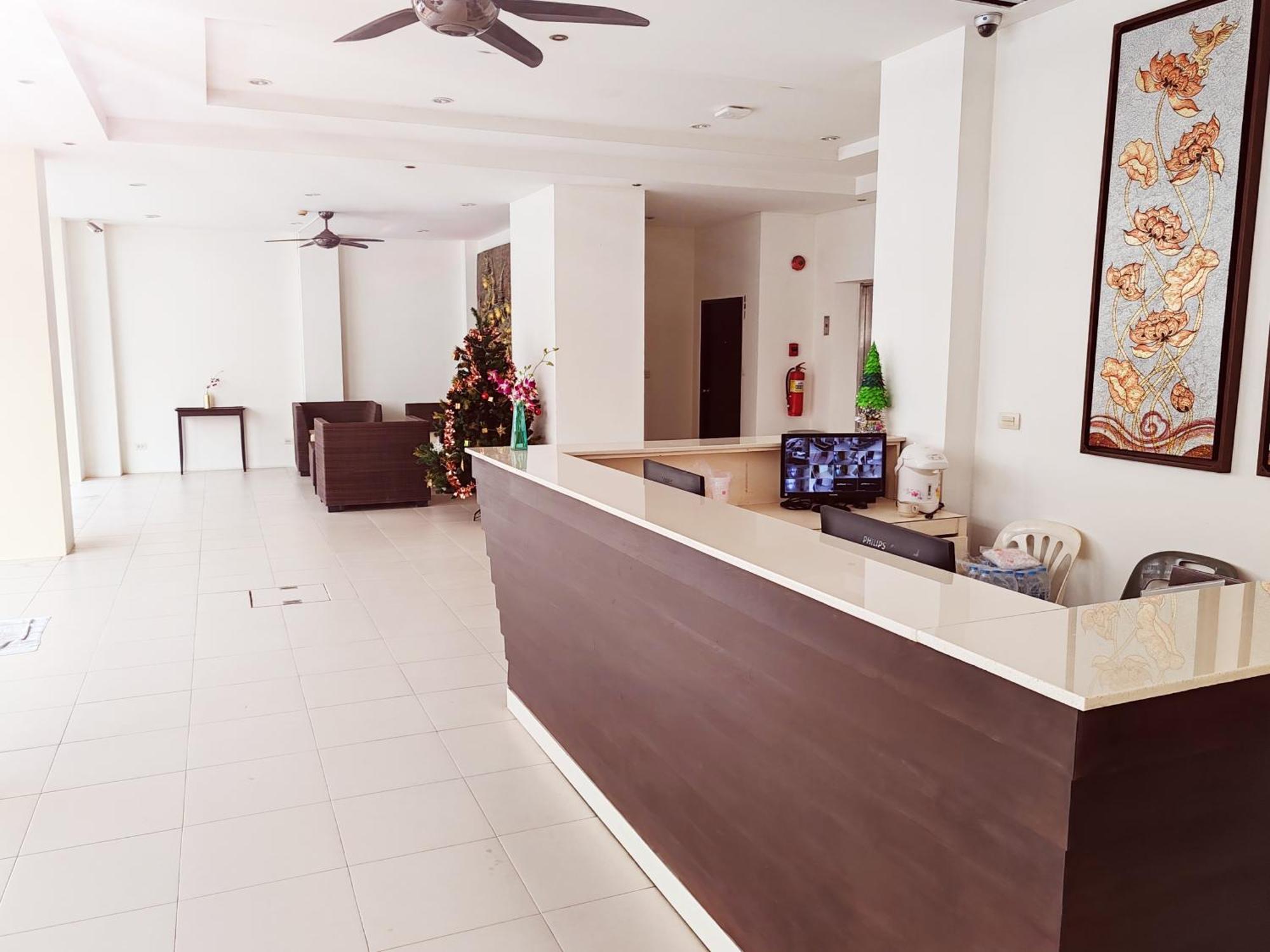 Harmony Patong Hotel Экстерьер фото