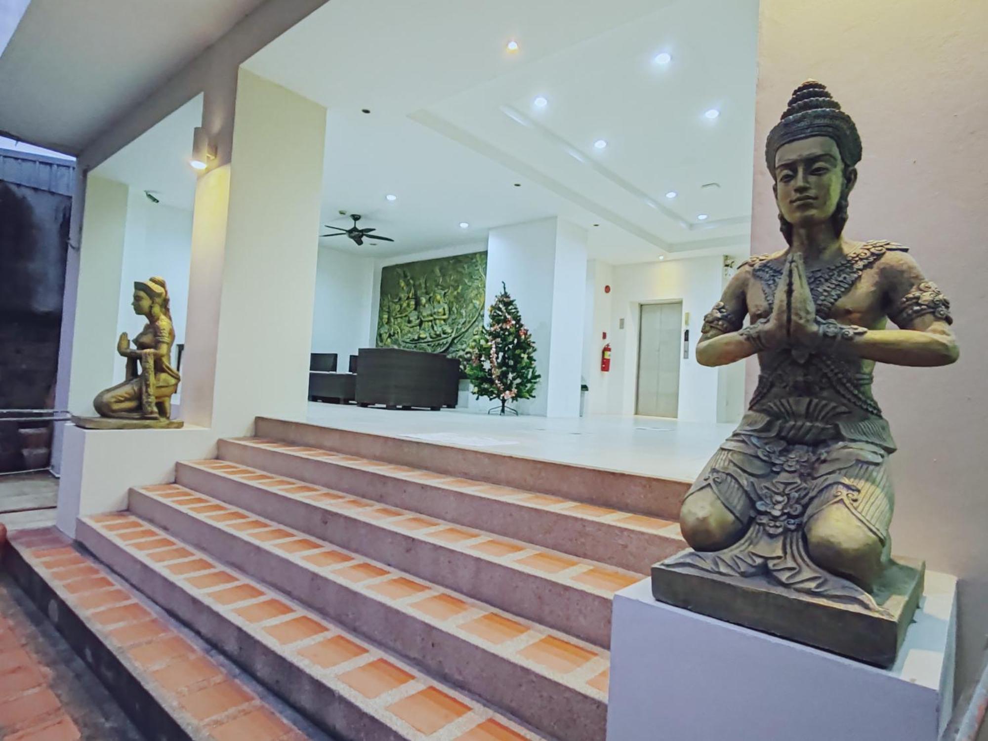 Harmony Patong Hotel Экстерьер фото