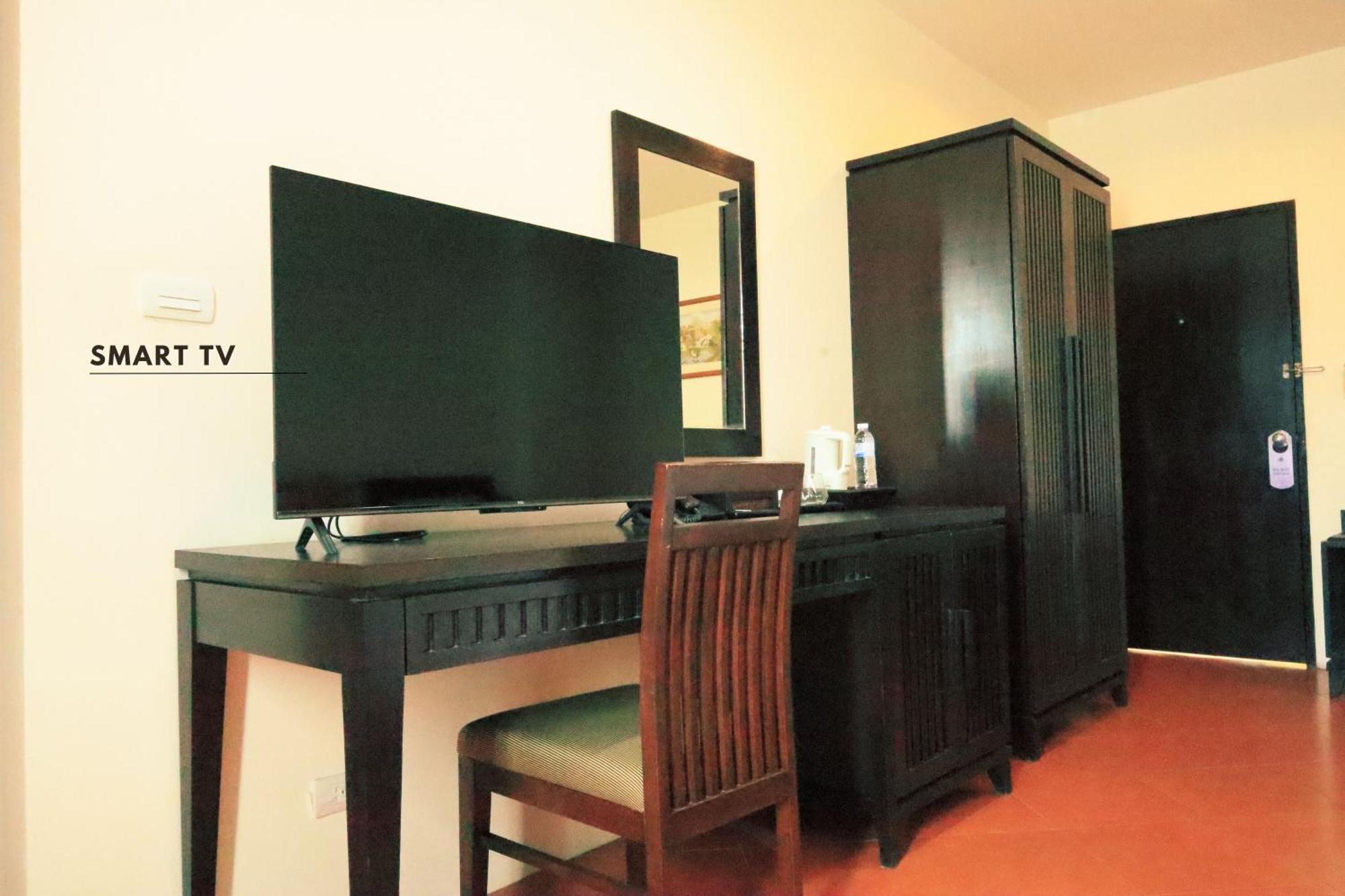 Harmony Patong Hotel Экстерьер фото