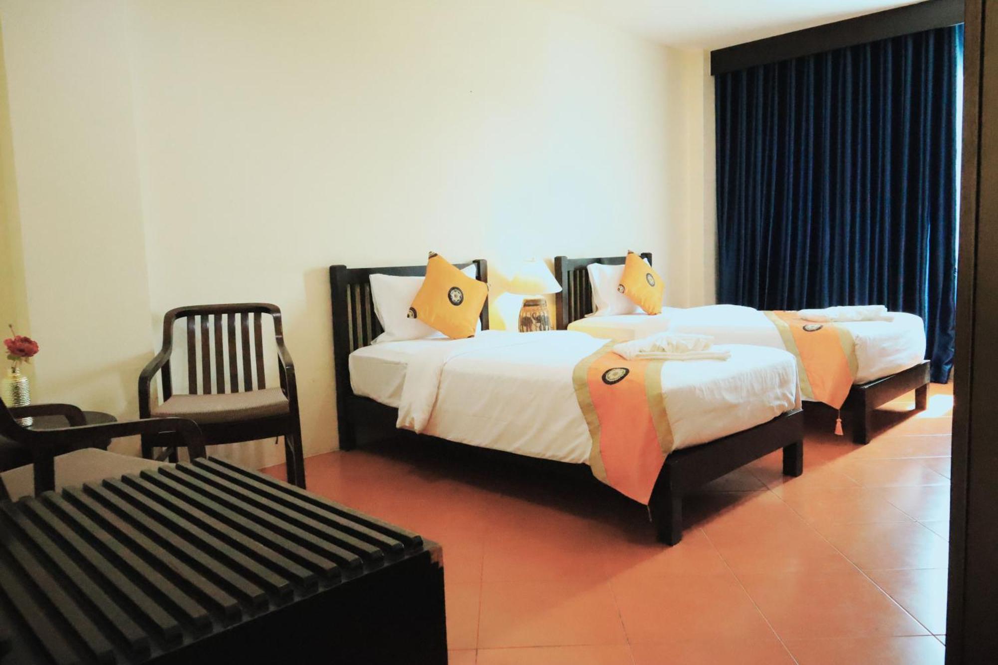 Harmony Patong Hotel Экстерьер фото