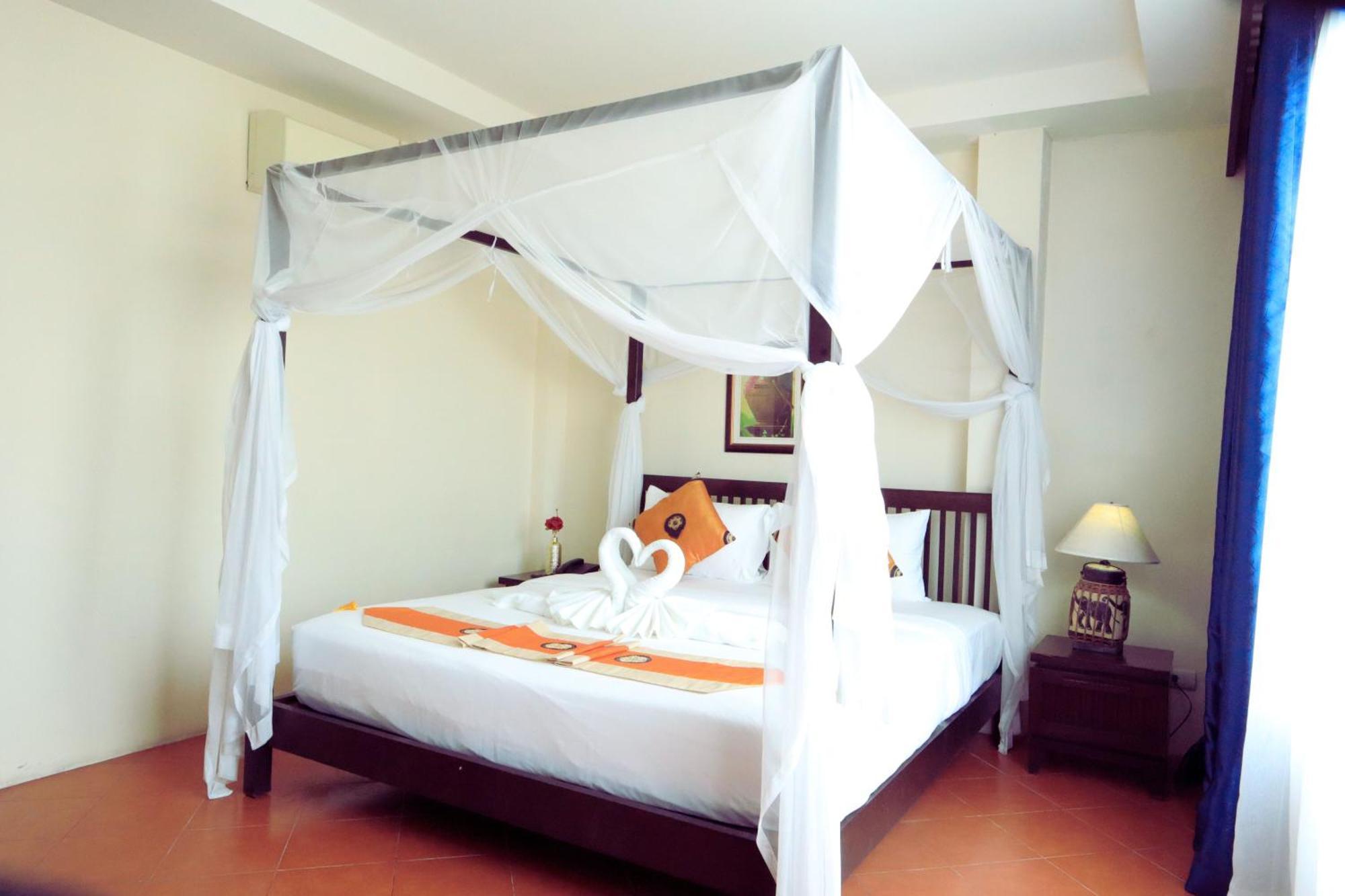 Harmony Patong Hotel Экстерьер фото